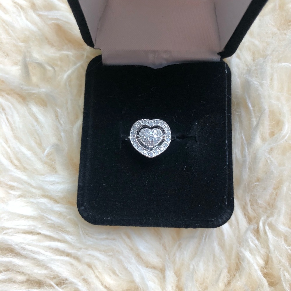 COPY - Sterling silver diamond love avon ring sz 5